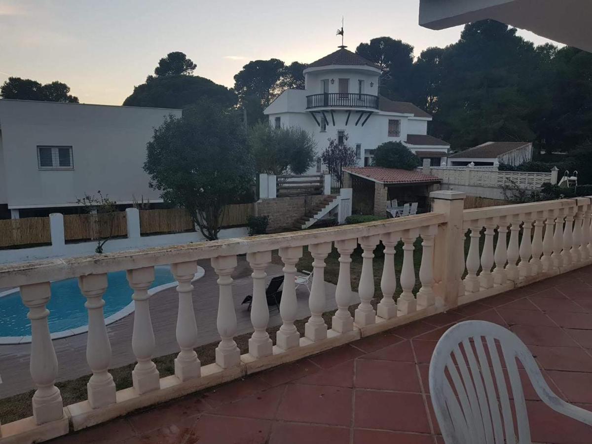 Villa Privada La Pedrereta Salou Exterior photo