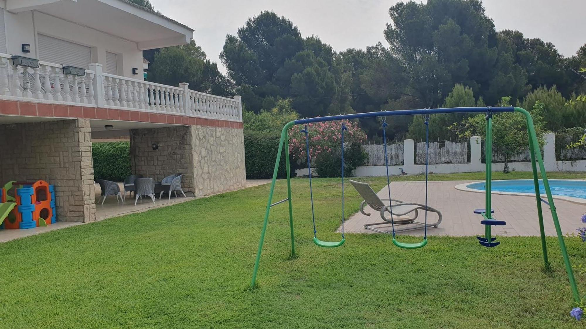 Villa Privada La Pedrereta Salou Exterior photo